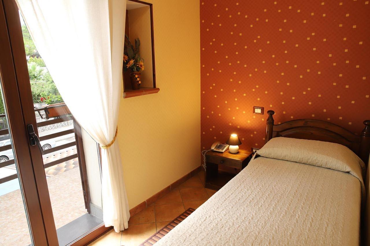 Hotel Alle Pendici Nicolosi Exteriör bild